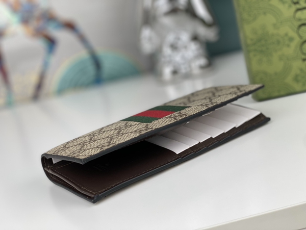 グッチ財布コピー側面デザイン